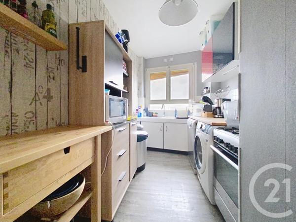 Appartement F4 à vendre  4 pièces - 77 m2 LE MEE SUR SEINE - 77