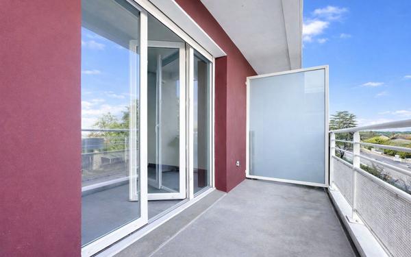 Appartement à vendre    2 pièces •  Villenave-d'Ornon