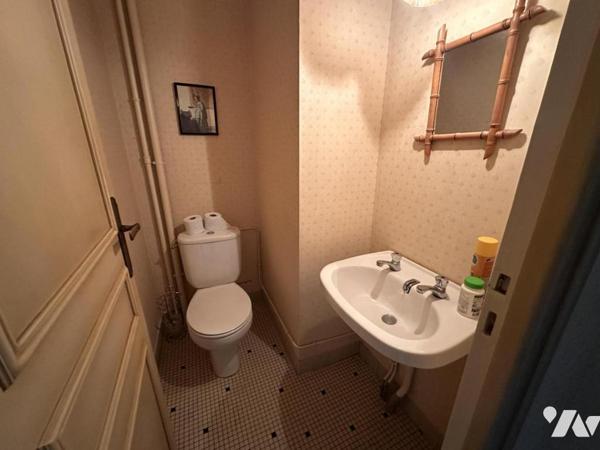 A VENDRE 56 VANNES Bondon, maison 1968 sur sous-sol, 3 chambres + grenier aménageable.