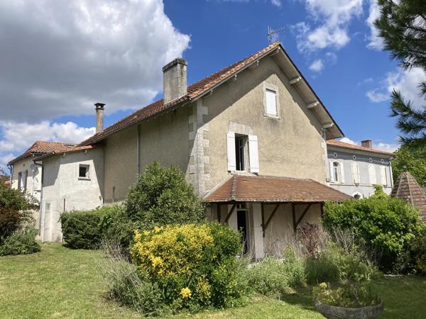 Maison de charme proche tous commerces