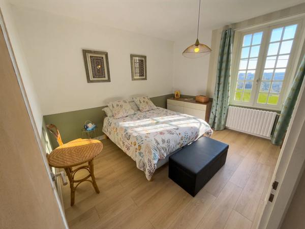 Charmante maison indépendante de 3 chambres avec garage