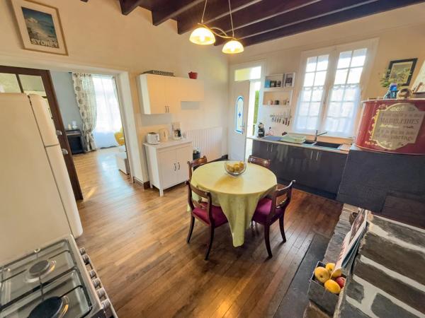 Charmante maison indépendante de 3 chambres avec garage