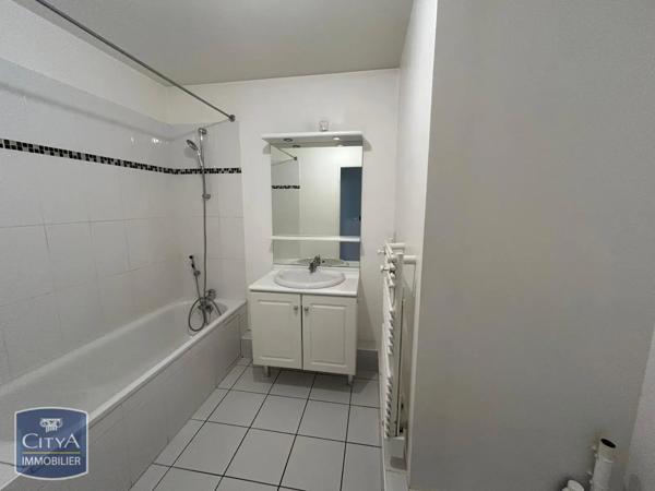 Appartement à louer 5 pièces 116.4m²