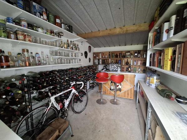 Maison habitable de suite proche L'Aigle 8 pièce(s) 147 m2