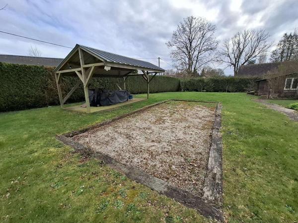 Maison habitable de suite proche L'Aigle 8 pièce(s) 147 m2