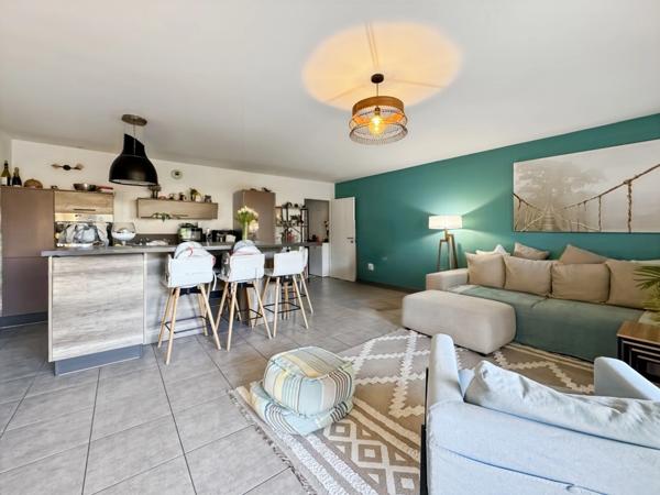 Appartement à vendre 3 pièces avec garage PREVESSIN MOENS (01) - Rez-de-jardin