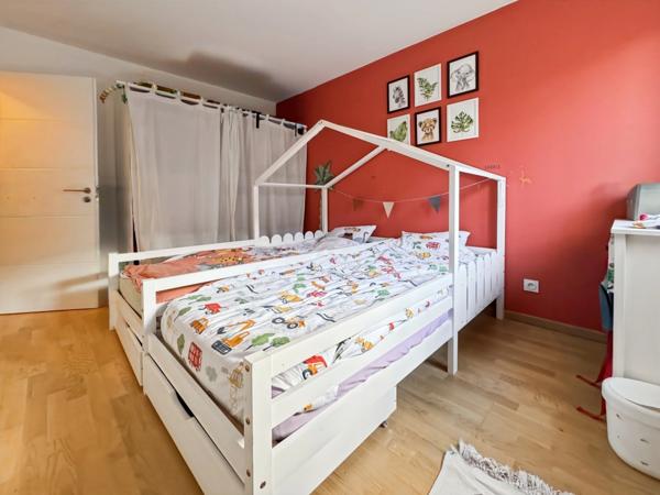 Appartement à vendre 3 pièces avec garage PREVESSIN MOENS (01) - Rez-de-jardin