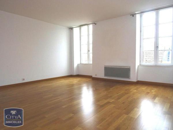 Appartement à louer 3 pièces 65.82m²