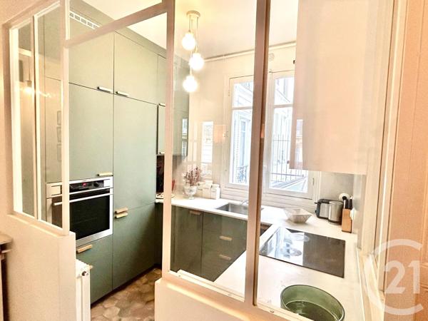 Appartement à vendre  2 pièces - 68,05 m 2   PARIS  - 75004