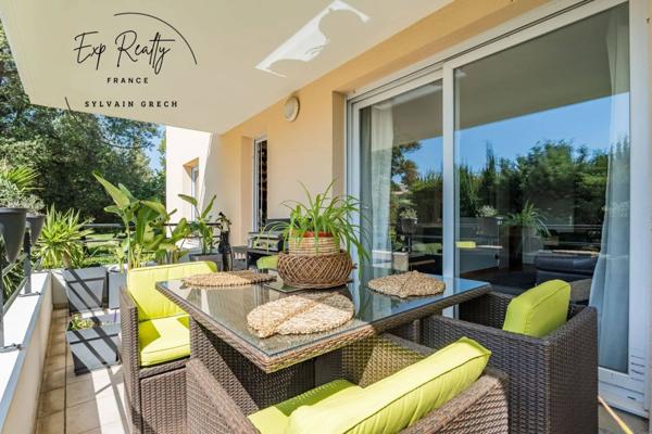 Appartement T4 situé 1er étage avec box simple et garage simple