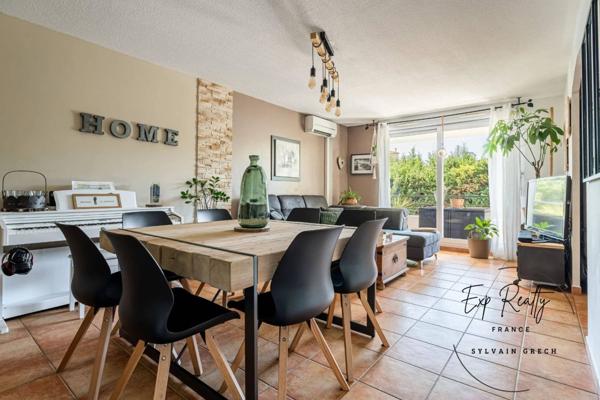 Appartement T4 situé 1er étage avec box simple et garage simple