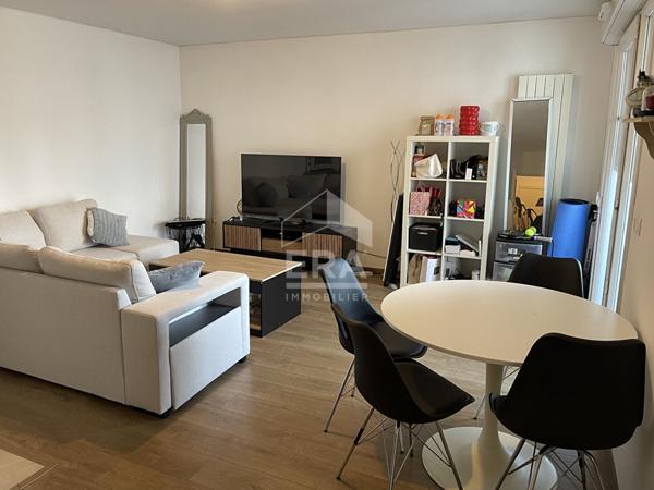 Appartement 2 pièces 49 m2 avec balcon