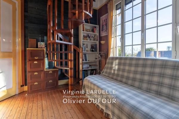 Mont-Saint-Aignan maison 4 chambres, cave et abri voiture