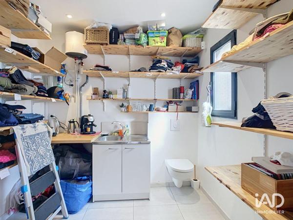 Location boutique/local commercial 48 m² Saint-Cannat