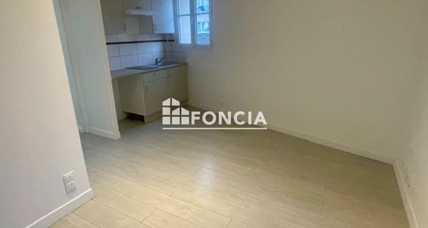 À vendre Studio 20.4 m² - ÉTampes 91150