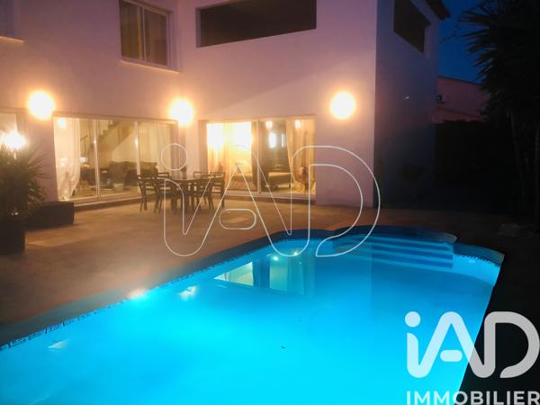 Maison à vendre 6 pièces 181 m² Le Grau-du-Roi