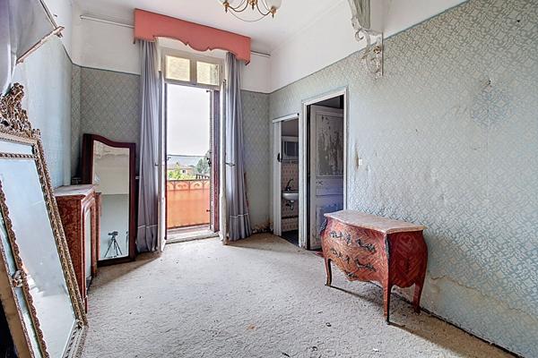 À VENDRE EN EXCLUSIVITÉ à DRAGUIGNAN - 2 MAISONS, potentiel d'investissement