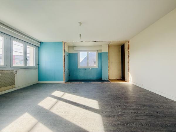 APPARTEMENT T2 DE 40 M² À RÉNOVER – À 1,5 KM DU PORT DE VANNES – SECTEUR GARE / HÔPITAL