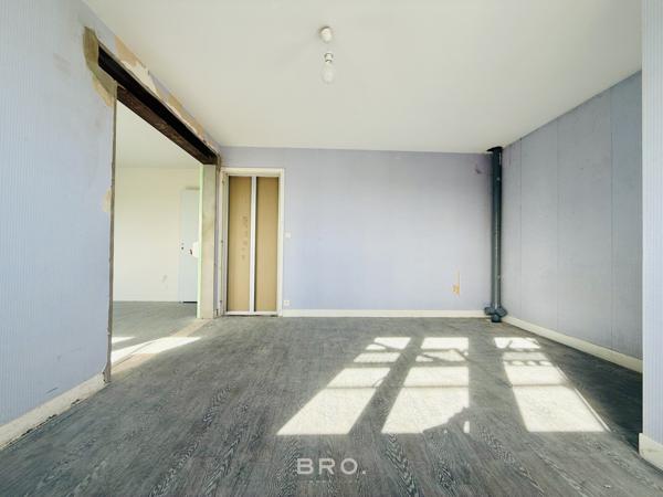 APPARTEMENT T2 DE 40 M² À RÉNOVER – À 1,5 KM DU PORT DE VANNES – SECTEUR GARE / HÔPITAL