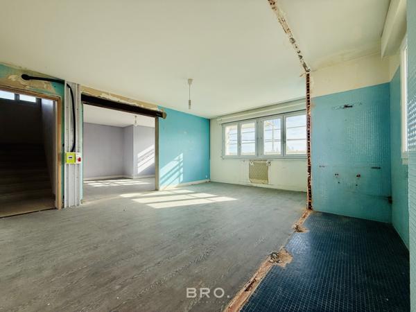 APPARTEMENT T2 DE 40 M² À RÉNOVER – À 1,5 KM DU PORT DE VANNES – SECTEUR GARE / HÔPITAL