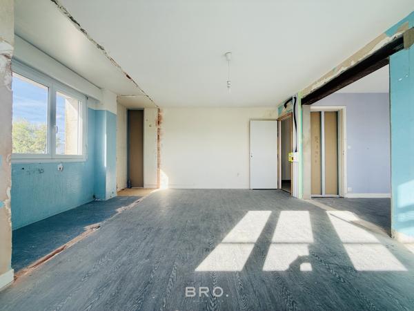 APPARTEMENT T2 DE 40 M² À RÉNOVER – À 1,5 KM DU PORT DE VANNES – SECTEUR GARE / HÔPITAL