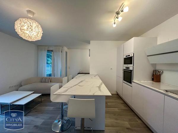 Appartement à louer 2 pièces 44.05m² Croix (59100)