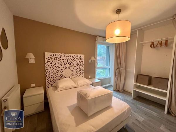 Appartement à louer 2 pièces 44.05m² Croix (59100)