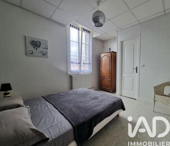 Maison à vendre 14 pièces 240 m² Cénac-et-Saint-Julien