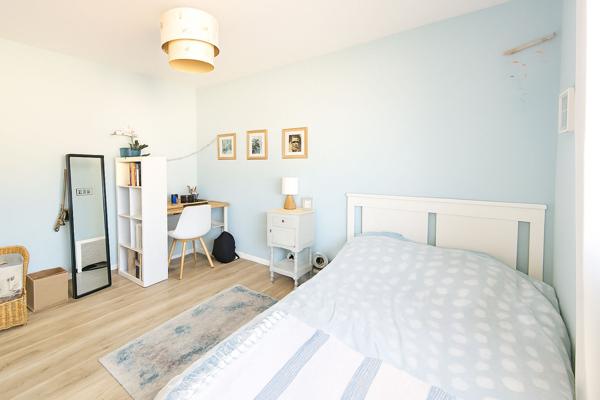 À VENDRE -Belle maison récente de plain-pied -135m2 - 4 chambres avec dressings -Terrain piscinable