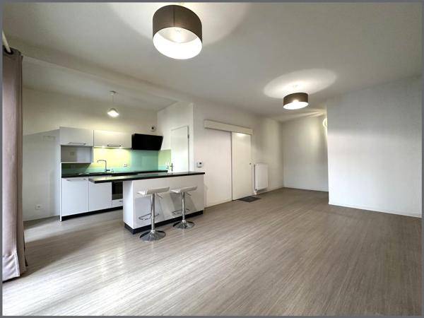 Grand T3 avec balcon, ascenseur et parking !