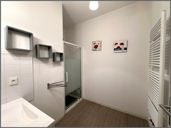 Grand T3 avec balcon, ascenseur et parking !