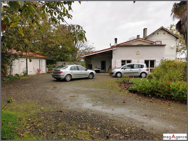 Maison à TIESTE-URAGNOUX, 32160 - 10 pièces 278m²