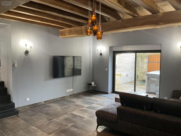 Maison à vendre à Sarlat-la-Canéda en Dordogne (24200), ref : 46041/398