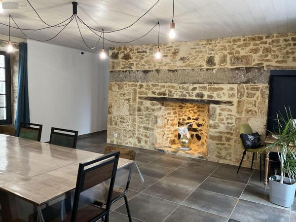 Maison à vendre à Sarlat-la-Canéda en Dordogne (24200), ref : 46041/398