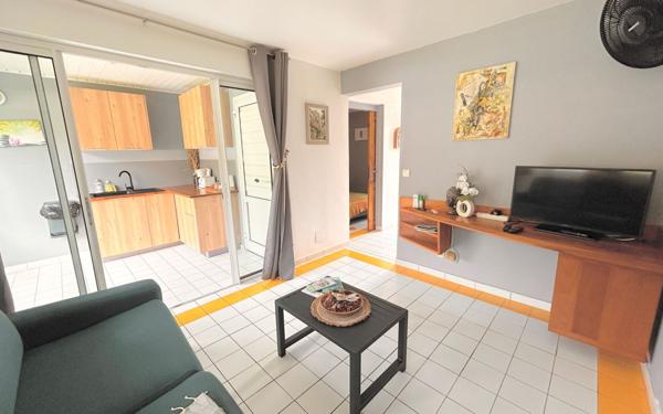 Appartement à vendre    2 pièces • 26 m2 Grand-Bourg