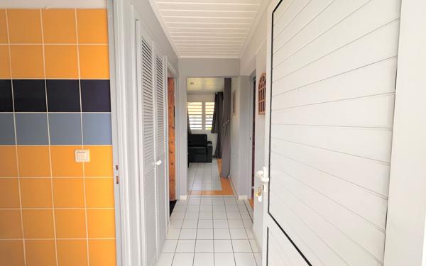 Appartement à vendre    2 pièces • 26 m2 Grand-Bourg