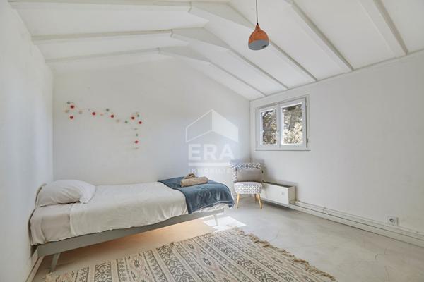 Aix-en-Provence - Maison avec jardin, piscine et garage