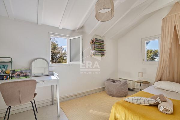 Aix-en-Provence - Maison avec jardin, piscine et garage