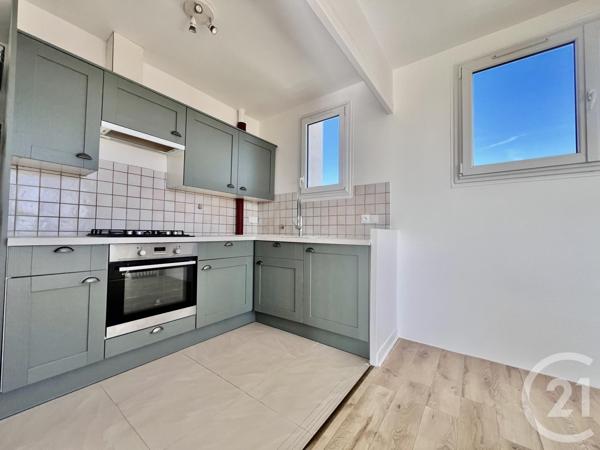 Appartement à vendre  4 pièces - 67,50 m2 FONTAINEBLEAU - 77