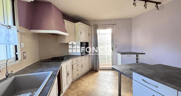 À vendre Maison 7 pièces 151 m² - Chartres-de-bretagne 35131