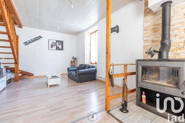 Maison de village 7 pièces de 151 m² à Moyeuvre-Grande (57250)