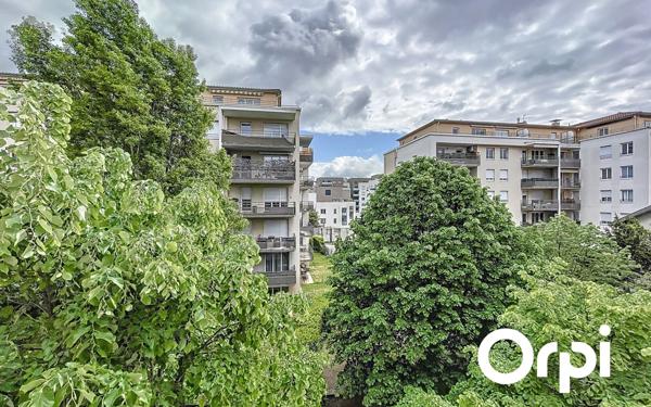 Appartement à vendre    3 pièces • 64,05 m2 Villeurbanne