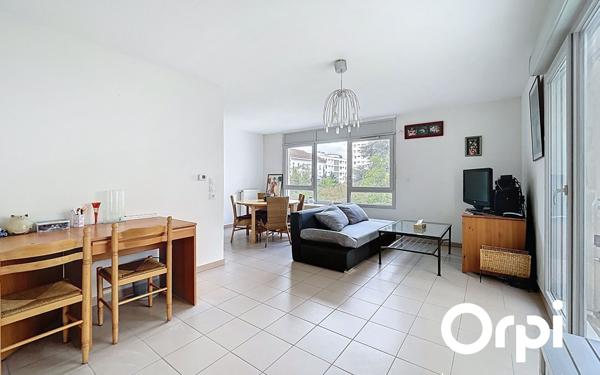 Appartement à vendre    3 pièces • 64,05 m2 Villeurbanne