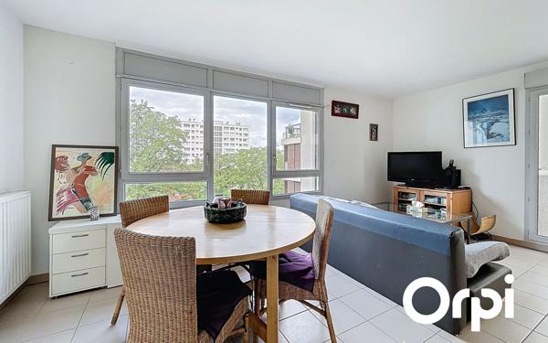 Appartement à vendre    3 pièces • 64,05 m2 Villeurbanne