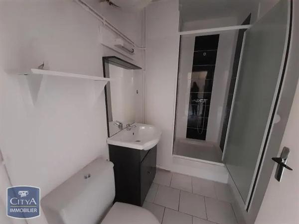 Appartement à louer 1 pièce 23.33m² Tours (37100)