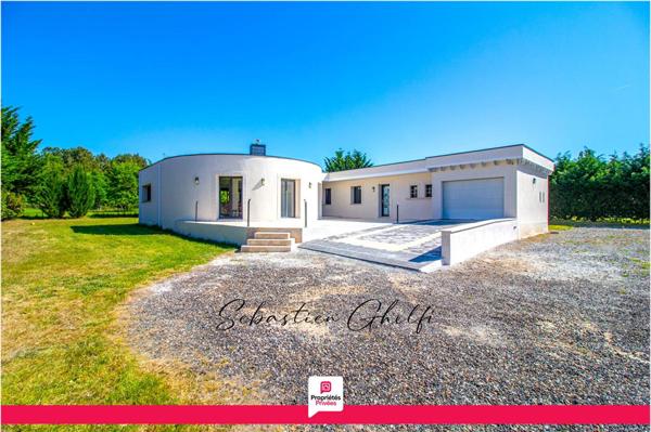 maison contemporaine de plain-pied avec 3 chambres- garage-beau terrain