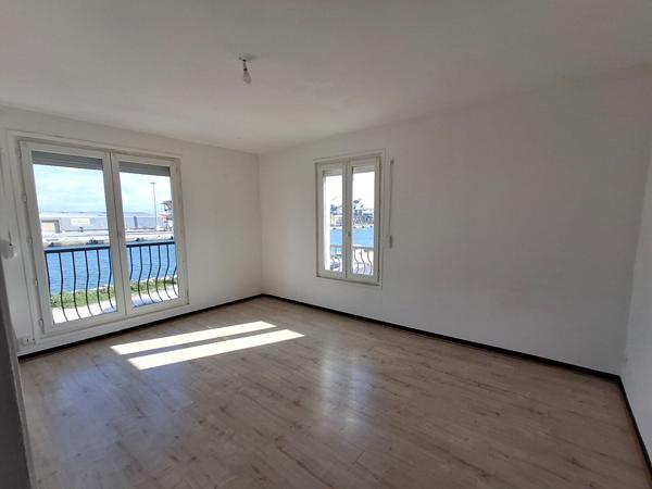 11210 PORT LA NOUVELLE Appartement Port La Nouvelle 3 pièce(s) 66.51 m2 cave parking Terrasse