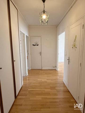 Appartement à vendre 3 pièces 63 m² Courbevoie