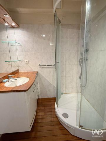 Appartement à vendre 3 pièces 63 m² Courbevoie