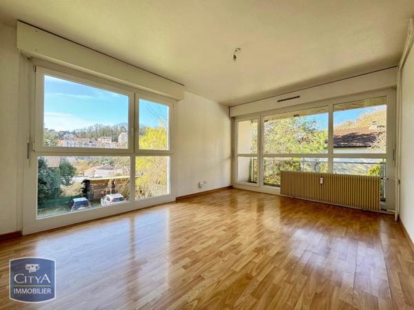 Appartement à louer 2 pièces 40.2m² Nancy (54000)
